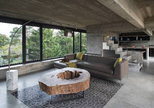 Interlocking Clover Pattern - Adhesive-Backed Stencil supplies FloorMaps Inc.