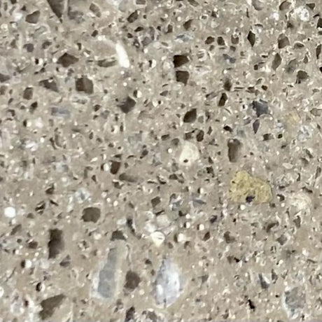 Camo Patch UV (formerly SPEC-UVR) Solid Solution Products Latte 1 Gallon Kit 