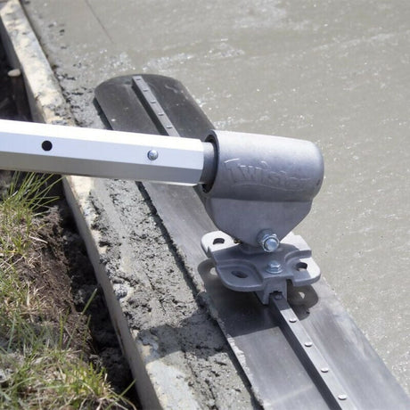 T91 - Twister™ Bull Float Bracket Marshalltown USA 